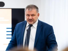 Sędziowie będą musieli zamykać kierowców łamiących zakaz prowadzenia pojazdów