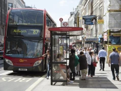 Upały w UK obnażają słabości infrastruktury, opieki zdrowotnej i transportu