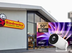 Biedronka przeceniła elektronikę nawet o 50%. Kup telewizor, a odkurzacz dostaniesz za złotówkę