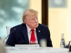 Trump powiedział Zełenskiemu, że jest pod wrażeniem sukcesów Ukrainy na wojnie - FT