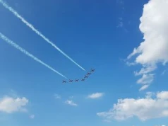 Airshow nad Wisłą budzi emocje. Mieszkańcy pytają o bilety i zamknięte bulwary