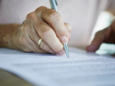Nie testament ani darowizna. To rozwiązanie najskuteczniej chroni przed roszczeniami o zachowek