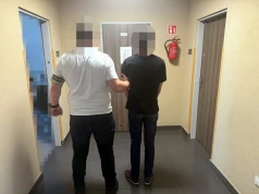 „Przypomina nam pani mamę” – dwóch mężczyzn zatrzymanych za usiłowanie oszustwa seniorki