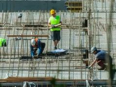 Rynek pracy stoi nad przepaścią. Dane GUS wysyłają kolejny sygnał alarmowy