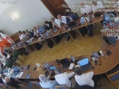Burmistrz Wielunia bez wotum zaufania od Rady Miejskiej. Jeszcze dziś głosowanie w sprawie absolutorium za 2025 rok