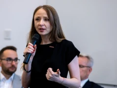 W ten weekend sklepy skrócą pracę? Wszystko przez upał