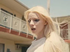 The Rolling Stones z Robertem Smithem. W teledysku Anya Taylor-Joy