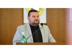 Dyrektor szpitala w Inowrocławiu z wnioskiem o obniżenie swojej pensji