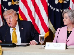 "To niesamowite, że wciąż tam jest". Donald Trump ufa jej jak mało komu