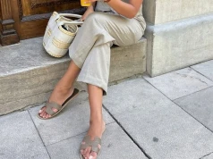 Klapki jak z francuskiego domu mody Herm?s. W Renee kosztują niecałe 50 zł
