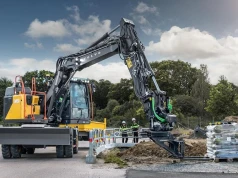 Volvo pokazuje elektryczną koparkę kołową. Czy dorównuje spalinowej?