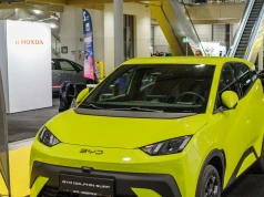 Elektryczny maluch za 20 tys. euro rzuca wyzwanie Volkswagenowi