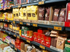 Biedronka rozdaje kawę gratis. Kilogram Jacobsa kupisz najtaniej w Polsce