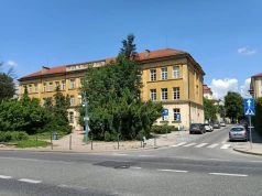 W centrum Tarnowa usunięto drzewa. Nikt za nimi nie tęskni…