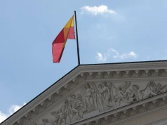 Napisał skargę do stołecznego ratusza, potem stracił pracę. Urzędnicy: Ochrona nie jest bezwzględna