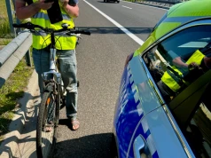Rowerzysta za wszelką cenę chciał dotrzeć do Szczecina drogą ekspresową