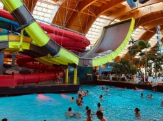 Afrykańskie upały w Polsce? Te 7 aquaparków uratuje Twój weekend
