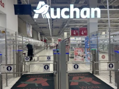 Solidarność apeluje o skrócenie czasu, Auchan wydłuża godziny