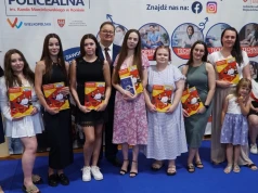 31 absolwentów „Medyka” ze stypendiami marszałka województwa