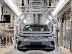 Volkswagen szykuje gigantyczną redukcję zatrudnienia. 100 tysięcy etatów mniej?