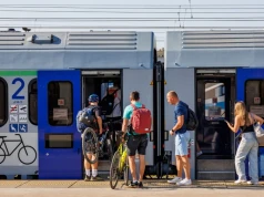 Letnia fala opóźnień pociągów. "W PKP Intercity panuje obecnie niezły popłoch"