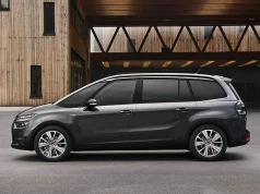 Citroën Grand C4 SpaceTourer kontra nowy Citroën C5 Aircross II. Powrót MPV ma sens