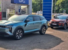 Nowa Dacia Striker LPG sfotografowana na żywo! Wygląda świetnie, chce przejąć klientów marek Toyota i Skoda