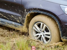 Silnik do wymiany, bo auto było brudne? Klient myślał, że mechanik go naciąga, ale to prawda