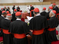 Podczas ostatniej sesji konsystorza kardynałowie dyskutowali o Synodzie i kapłaństwie