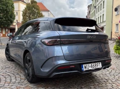 Chińczycy zbudowali bardzo dobre kombi. Passat i Superb mają niezłego rywala