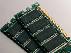 Pozew o zmowę cenową na rynku RAM. Samsung, Micron i SK Hynix oskarżeni o rynkową manipulację