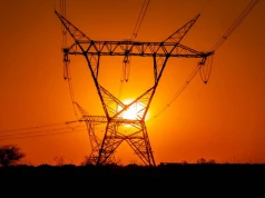 Klimatyzatory podbijają zużycie, przewody się nagrzewają. Tak lato sprawdza energetykę