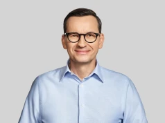 Mateusz Morawiecki oddaje ukraiński order. Wiemy, gdzie odznaczenie trafi