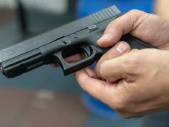 Administracja Trumpa pozywa Kalifornię w związku z „glock switches” i listą zakazanych pistoletów