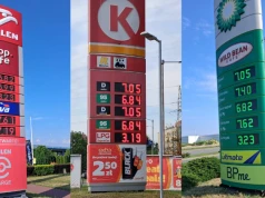 PiS chce przyjęcia ustawy obniżającej VAT i akcyzę na paliwa