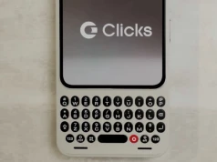Tęsknisz za telefonami z klawiaturą? Zakochasz się w Clicks Communicator