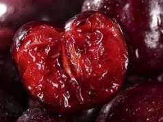 Zapomnieliśmy o tych owocach, a to naturalne wsparcie dla jelit i serca. Są już na bazarkach i w warzywniakach