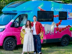 halo tu polsat wyruszy w wakacyjną trasę. Jakie miasta odwiedzi ekipa programu?