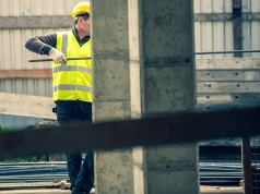 Inwestycje ruszają, ale brakuje kadr. Budownictwo może mieć problem z tempem projektów