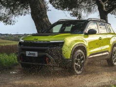 Nowy Jeep Avenger z Polski podbił Włochy. Mały SUV jest drugim najchętniej kupowanym autem w kraju