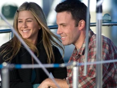 Kultowa komedia romantyczna z Aniston, Johansson i Affleckiem wkrótce zniknie z Netflixa. Można ją oglądać na okrągło