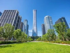 Pekin: samolot uderzył w CITIC Tower. Władze mówią o celowym działaniu