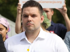 "Spółdzielnia pracy" Dawida Kacprzyka. "Przyszedł z plikiem CV w ręce"