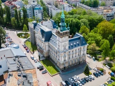 Nocny zakaz sprzedaży alkoholu w Bielsku-Białej. Ruszyły konsultacje społeczne
