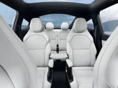 Tesla ruszyła ze sprzedażą Modelu Y L. Wersję Launch Series wyceniono w USA na 62 tys. USD