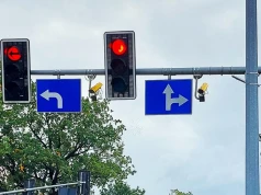 Koniec z przejazdem na czerwonym. Nowe kamery RedLight już działają