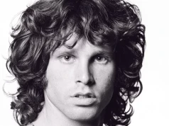 Poezja i alkohol. Krótkie życie gwiazdy The Doors