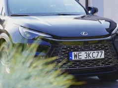 Lexus LBX to premium w miejskim formacie. Teraz w wyjątkowo atrakcyjnej cenie