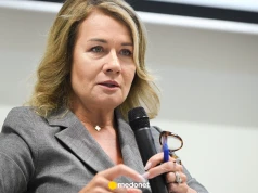 Znana ekspertka ochrony zdrowia nową rektor Uczelni Łazarskiego. "Chcę połączyć medycynę i biznes"