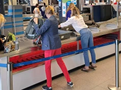 Nowe skanery 3D na gdańskim lotnisku. Przewieziesz nawet 2 litry płynów bez wyjmowania ich z torby